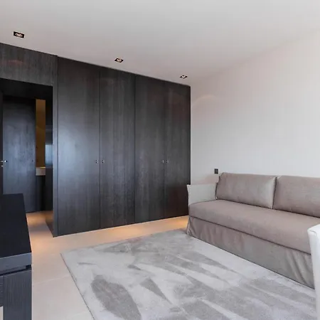 Sleeps 6 Air Con Wifi Apartment *